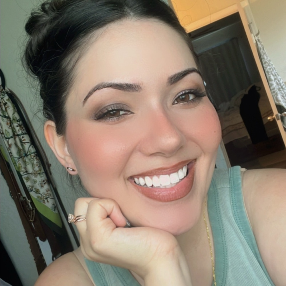 Meet your Posher, Chynna